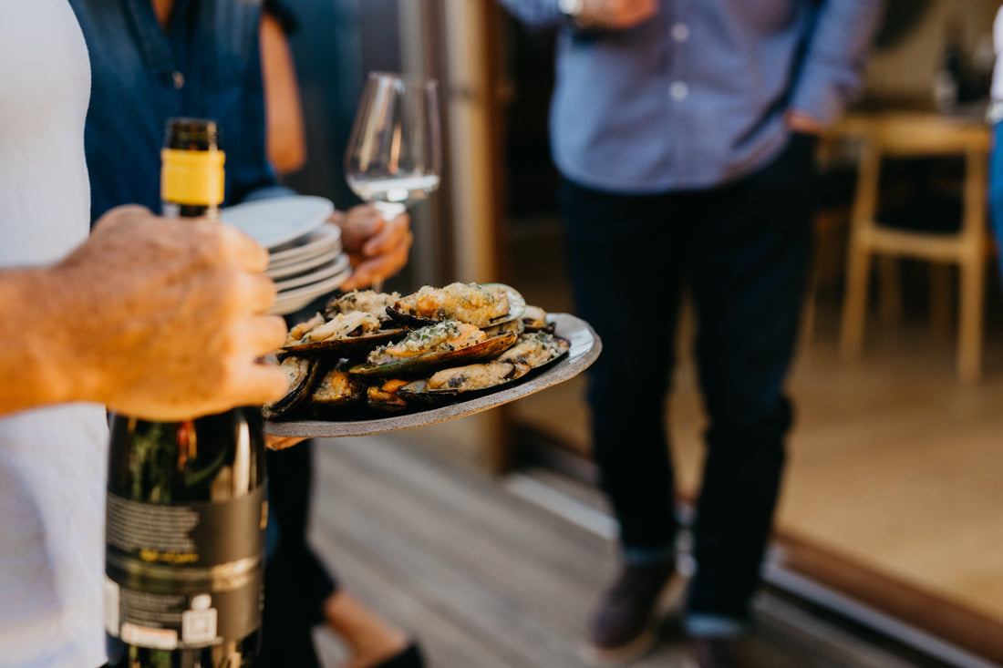 Sip & Savour: Grilled Mussels & Abstract Three Rows Sauvignon Blanc